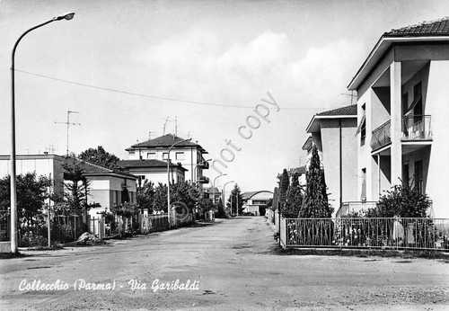 Cartolina Collecchio Via Garibaldi