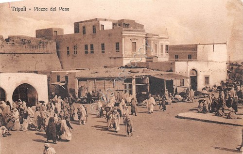 Cartolina Colonie Tripoli Piazza del pane
