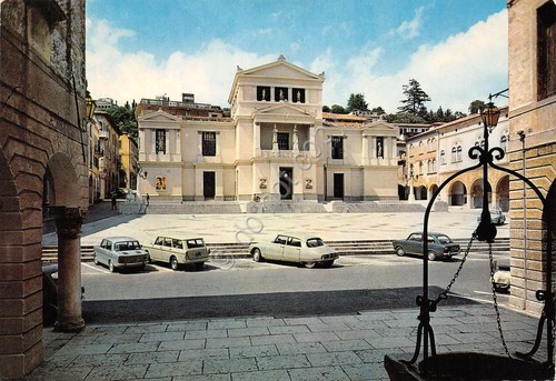 Cartolina Conegliano Piazza Cima Teatro Accademia Citroen DS auto d'epoca …