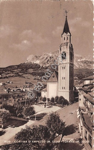 Cartolina Cortina Chiesa Tofane 1950 (Belluno)