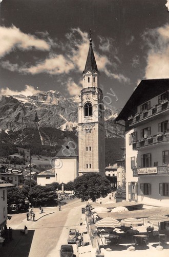 Cartolina Cortina Hotel Ancora animata 1955 segni (Belluno)