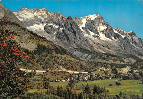 Cartolina Courmayeur Entreves strada Traforo M. Bianco Timbro Ascensione Cervino