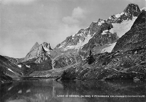 Cartolina Courmayeur Lago di Combal e Pyramides calcaires 1951