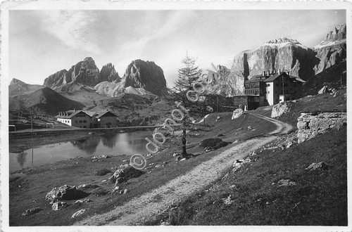 Cartolina Dolomiti Gruppo Sassolungo e Sella visto dal Pordoi 1953