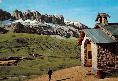 Cartolina Dolomiti Passo Pordoi Chiesetta 1977