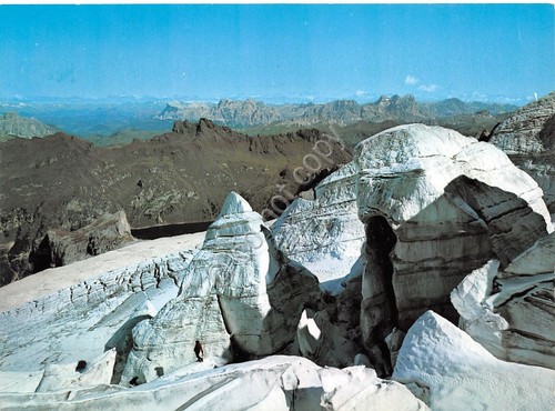 Cartolina Dolomiti tra i serracchi della Marmolada verso Val Badia