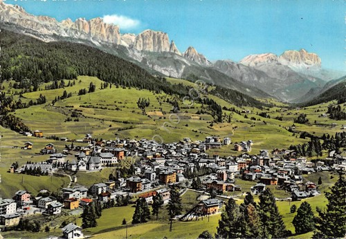 Cartolina Dolomiti Val di Fassa 1964 colorata