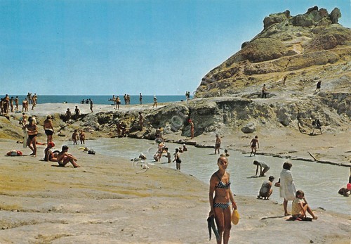 Cartolina Eolie Isola di Vulcano Fanghi Termali animata anni '70