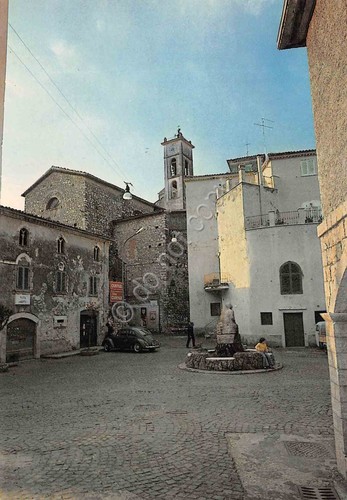 Cartolina Falvaterra Piazza Centrale animata auto anni '70