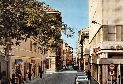 Cartolina Fiorenzuola D'Arda Via Giardini Sip negozi cinema teatro auto …