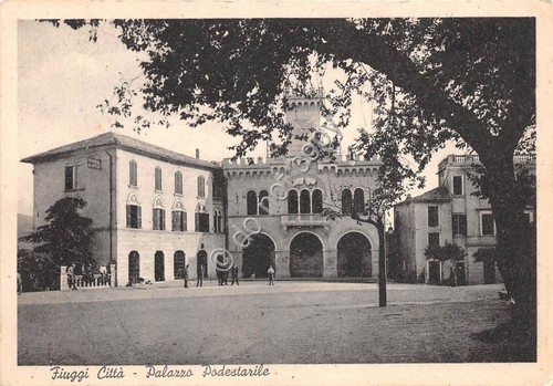 Cartolina Fiuggi Città Palazzo Podestarile animata 1948