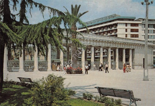 Cartolina Foggia Giardini Pubblici interno animata anni '70