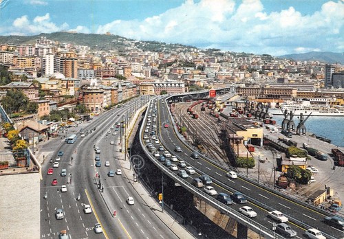 Cartolina Genova la sopraelevata Via Buozzi 1977