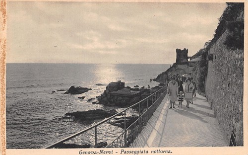 Cartolina Genova Nervi Passeggiata notturna animata anni '30