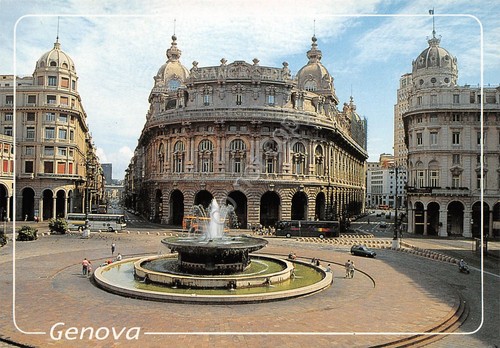 Cartolina Genova Piazza De Ferrari riquadro bianco