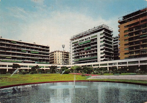 Cartolina Genova Piazza Raffaele Rossetti 1985