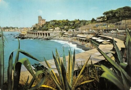 Cartolina Genova Quarto spiaggia anni '70 insegna Motta