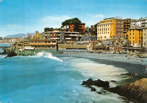 Cartolina Genova Spiaggia di Priaruggia Casa Mia 1963