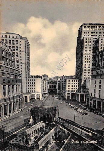 Cartolina Genova Via Dante e Grattacieli