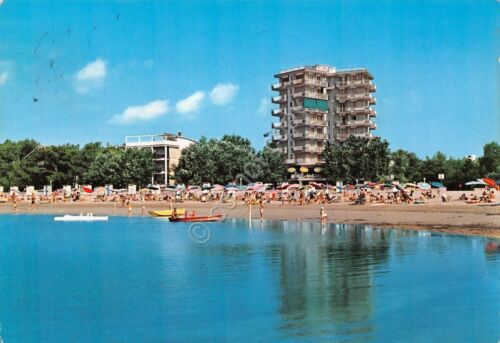 Cartolina Grado Spiaggia ai pini 1972