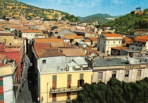 Cartolina Iglesias Via Mazzini panorama case edifici