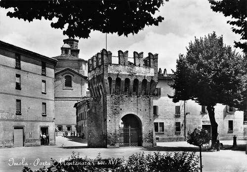 Cartolina Imola Porta Montanara (Bologna)