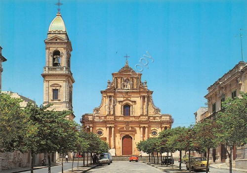 Cartolina Ispica Chiesa SS. Annunziata anni '70