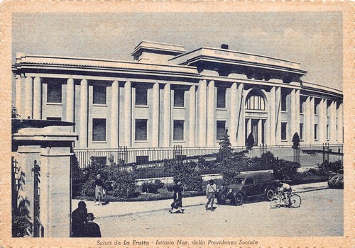 Cartolina La Fratta Istituto Nazionale Previdenza Sociale Animata auto d'epoca