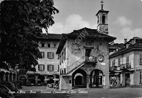 Cartolina Lago d'Orta Orta Palazzo Comunale Bar Delizia 1960 segnata