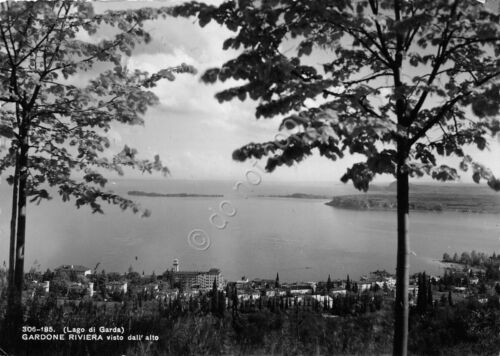 Cartolina Lago di Garda Gardone Riviera visto dall'alto 1953