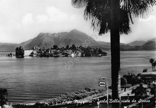 Cartolina Lago Maggiore Isola Bella vista da Stresa distributore Aquila …
