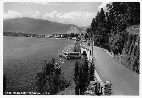 Cartolina Lago Maggiore Verbania Intra panorama lungolago