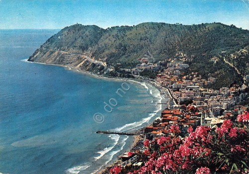 Cartolina Laigueglia Panorama 1975 (Savona)