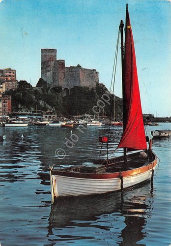 Cartolina Lerici Castello barca a vela anni '60 (La Spezia)