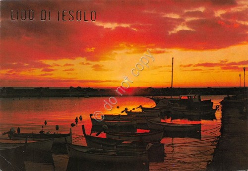 Cartolina Lido di Jesolo porto al tramonto barche piccole (Venezia)