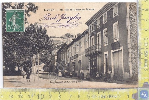 Cartolina Livron - Place du Marche - un cote - …