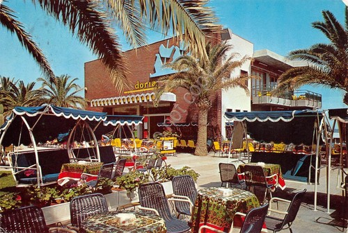 Cartolina Loano Bagni Soria Dehors 1971