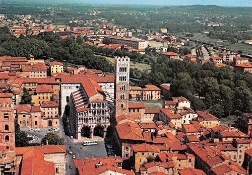 Cartolina Lucca Panorama aereo San Martino 1988