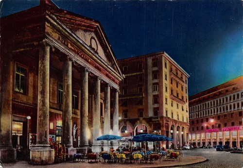 Cartolina Mantova Piazza Cavallotti Notturno