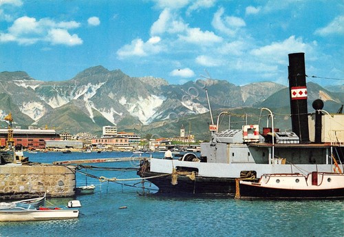 Cartolina Marina di Carrara Porto