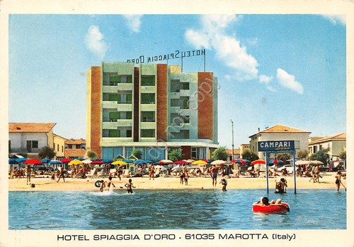 Cartolina Marotta Hotel Spiaggia d'oro dal mare Insegna Campari (Pesaro)
