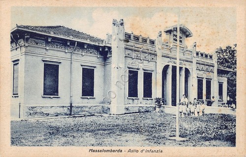 Cartolina Massalombarda Asilo infantile animata segni ingiallimento