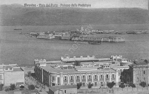 Cartolina Messina Vista porto Palazzo Prefettura Ed. Micali Santi 68718