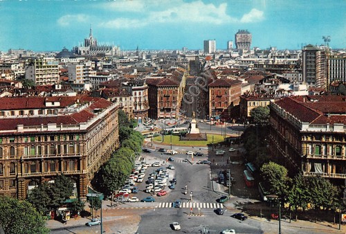 Cartolina Milano Largo Cairoli Via Dante 1968