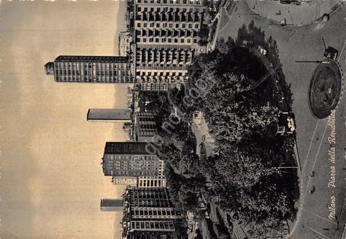 Cartolina Milano Piazza della Repubblica dall'alto