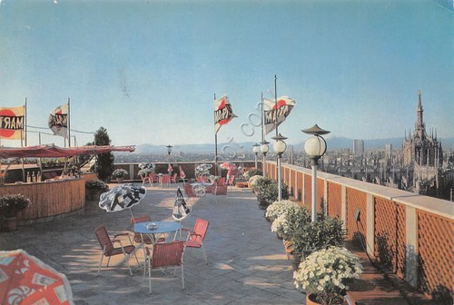 Cartolina Milano Piazza Diaz Terrazza Martini anni '60