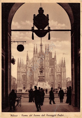 Cartolina Milano piazza Duomo da Passaggio Orefici animata 1936