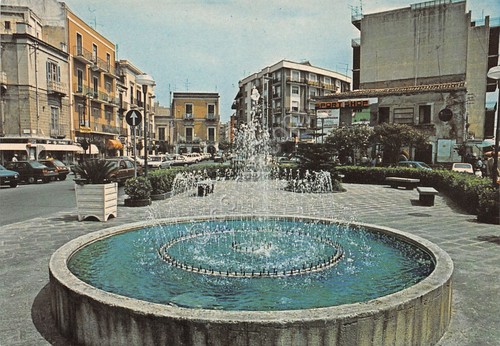 Cartolina Milazzo Piano Baele fontana sport shop anni '70