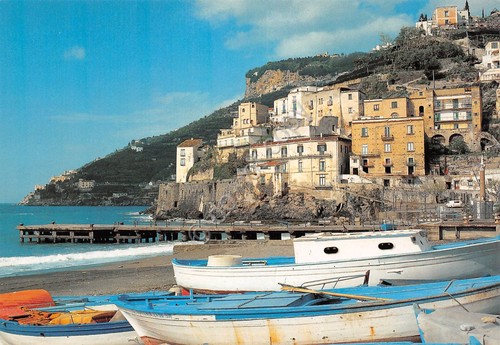 Cartolina Minori lato occidentale spiaggia porticciolo case anni '70