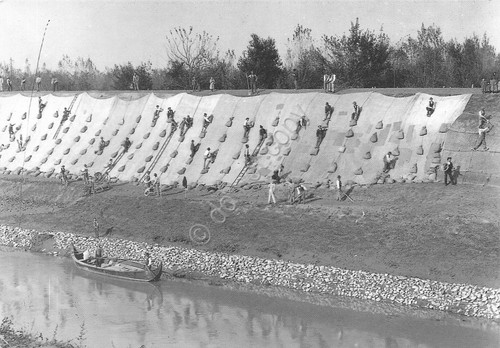 Cartolina Modena CGIL 100 anni di lavoro sugli argini del …